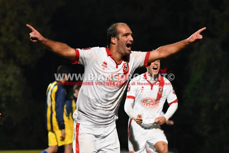 US Grosseto VS Urbino Taccola 2-0 (1-0): Vegnaduzzo colpisce ancora, Grosseto autoritario allo Zecchini