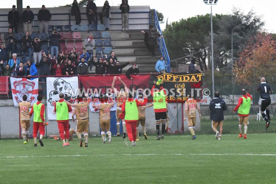 Salutate la “terzapolista”