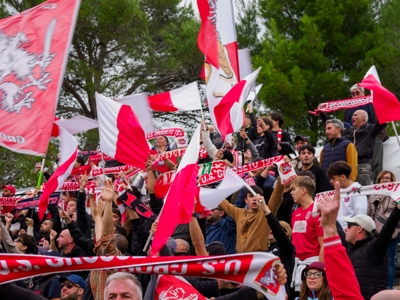 👍 Pollice Su e 👎 Pollice Giù – Il Pagellone del Grifone