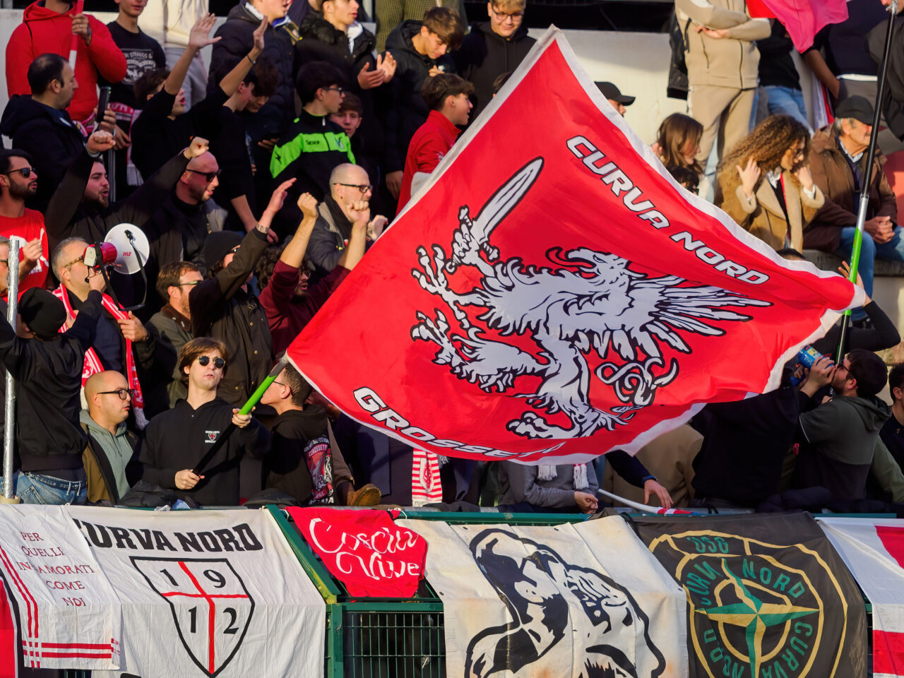 Tra detrattori e sciacalli: la maglia vista con gli occhi sbagliati