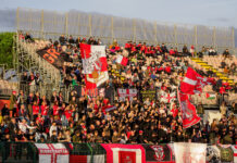 Grosseto-Tau partita che vale il campionato: ma è normale giocarla in uno stadio da 300 posti?